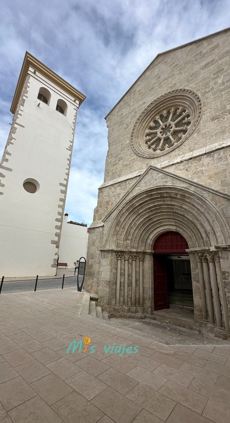 Santarém: Entre Murallas Medievales, Gótico y el Río Tajo Igreja de Sao Joao de Alporao en Santarém