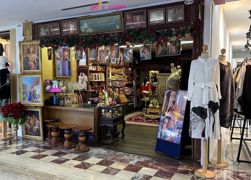 Tienda de fotografía en el MBK