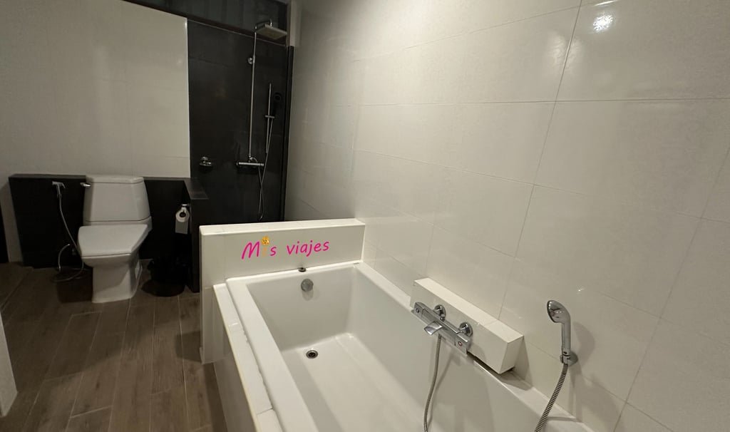 Baño completo en la Villa de L´Espirit de Naiyang