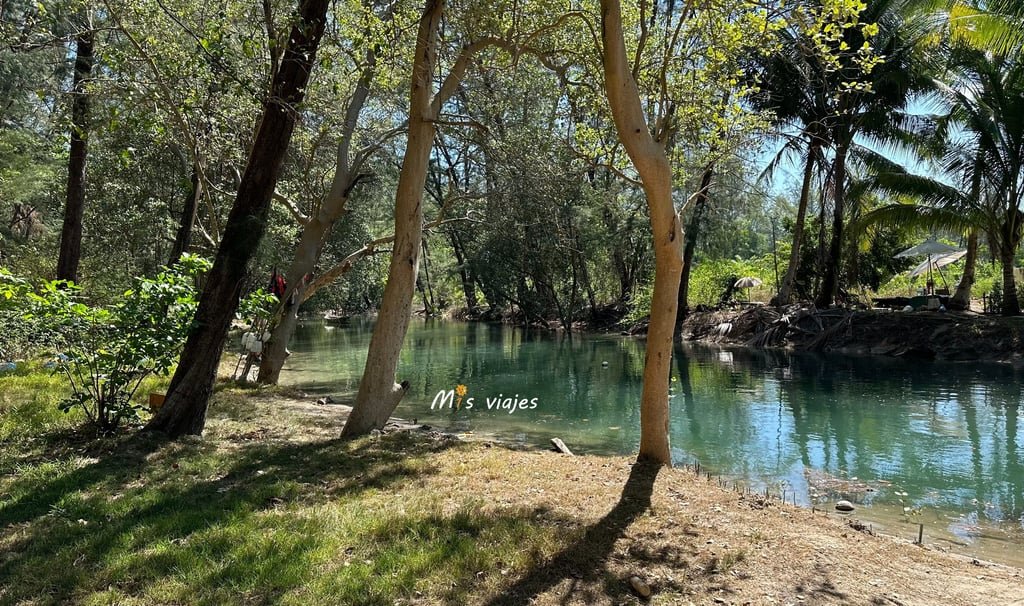 Bella panorámica del Parque Nacional Sirinat 