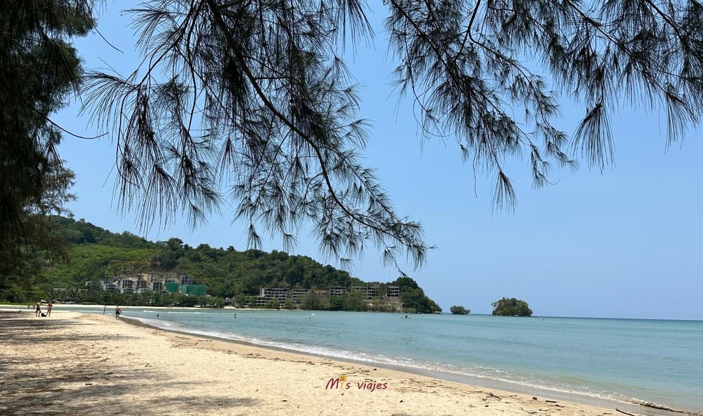 Pacífica Naiyang Beack en la Isla de Phuket