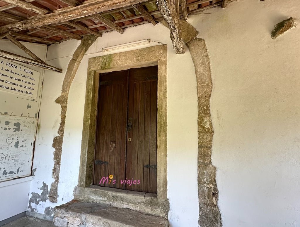 Entrada a la Ermita de Sao Simao