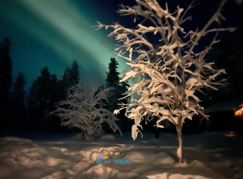 Finlandia: Las Auroras Boreales, El Espectáculo Natural que Deslumbra al Mundo img 0005 con logo m7v5w7yxwjsovzb4