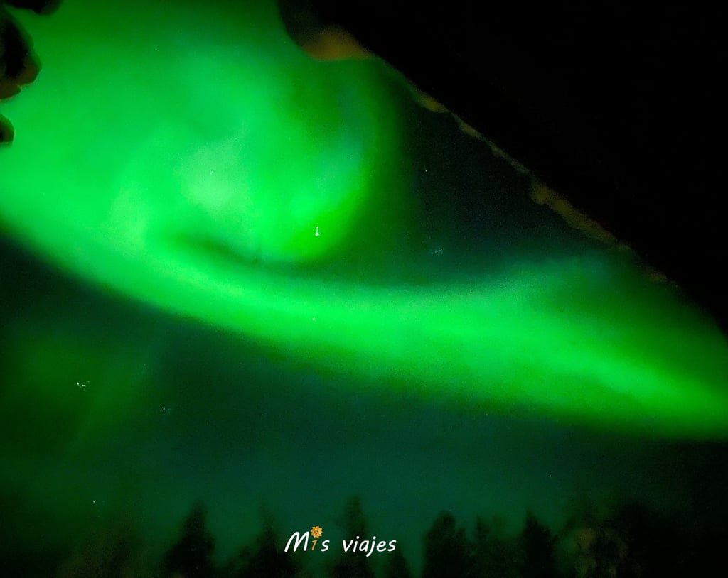 Finlandia: Las Auroras Boreales, El Espectáculo Natural que Deslumbra al Mundo img 1236 con logo ae0a18rgr7hvdlzx
