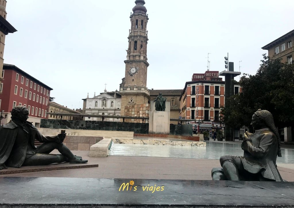 Goya, la familia Goicoechea y la Iglesia de la Seo son los protagonistas de esta foto