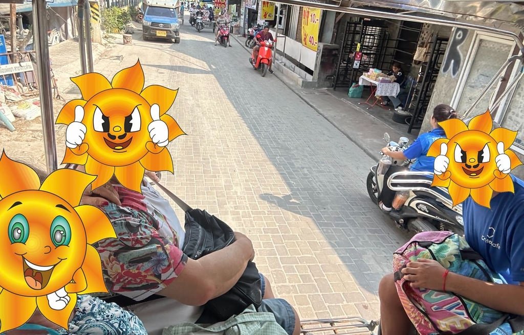 Ko Lan: La Isla Escondida de Tailandia M1s Viajes subidos al Songthaews o camiones compartidos