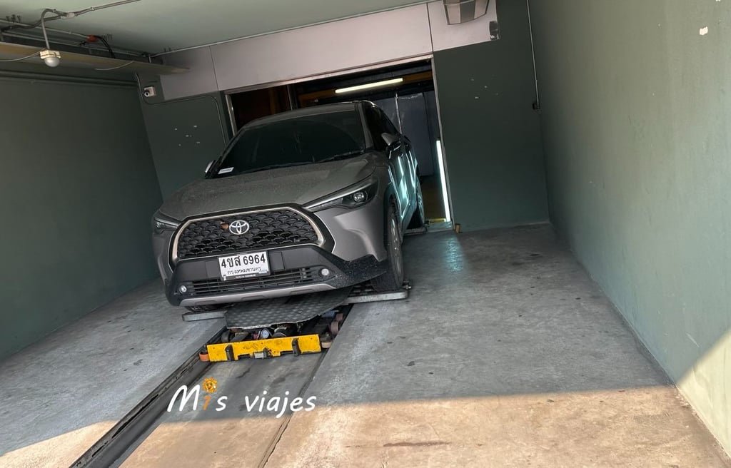 Ko Lan: La Isla Escondida de Tailandia Pattanan Parking en Pattaya, Tailandia