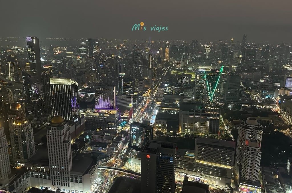 Bellísima panorámica de la capital de Tailandia desde el Baiyoke Sky Tower