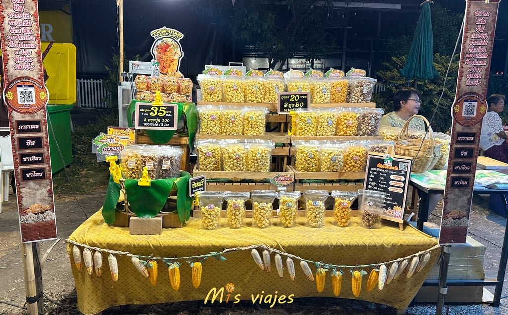 Palomitas a la venta en el Mercado Nocturno de Ayutthaya