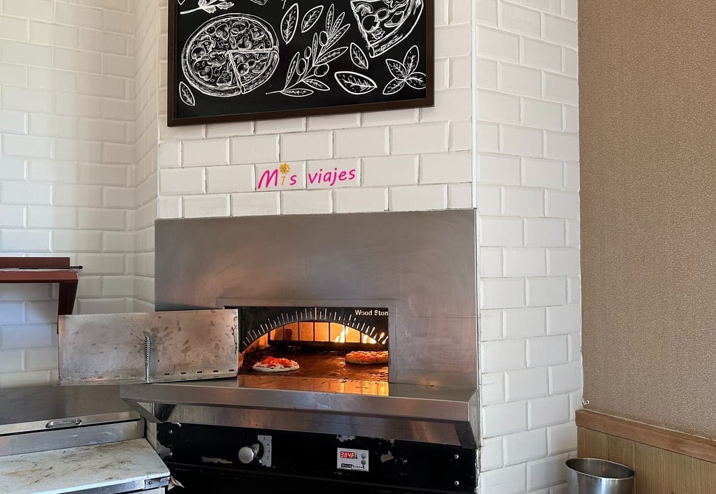 Horno de pizzas en el restaurante Ciao