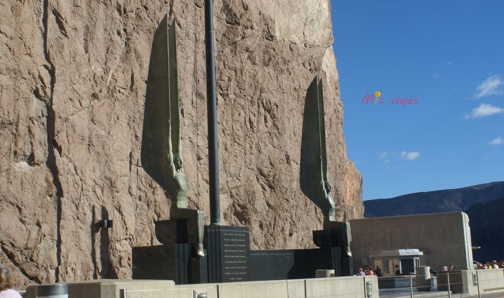 The Winged Figures of the Republic, en la entrada a la Presa Hoover Dam