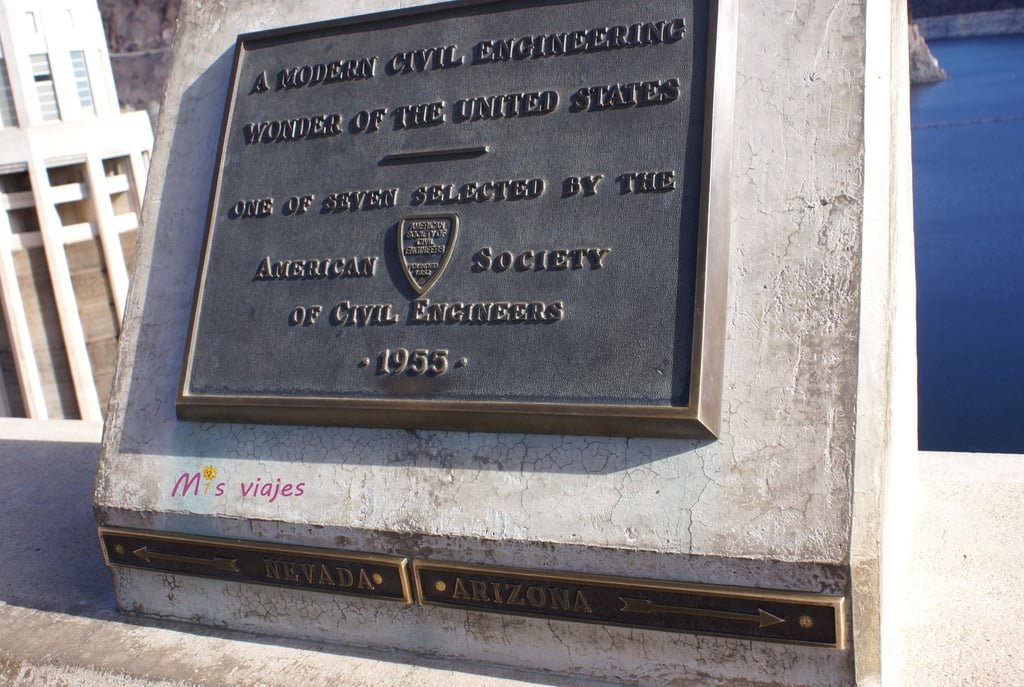 Placa conmemorativa a la ingeniería civil moderna de los EE.UU.