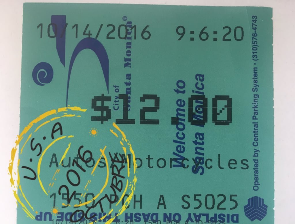Santa Mónica-California Ticket del estacionamiento junto al Muelle de Santa Mónica.