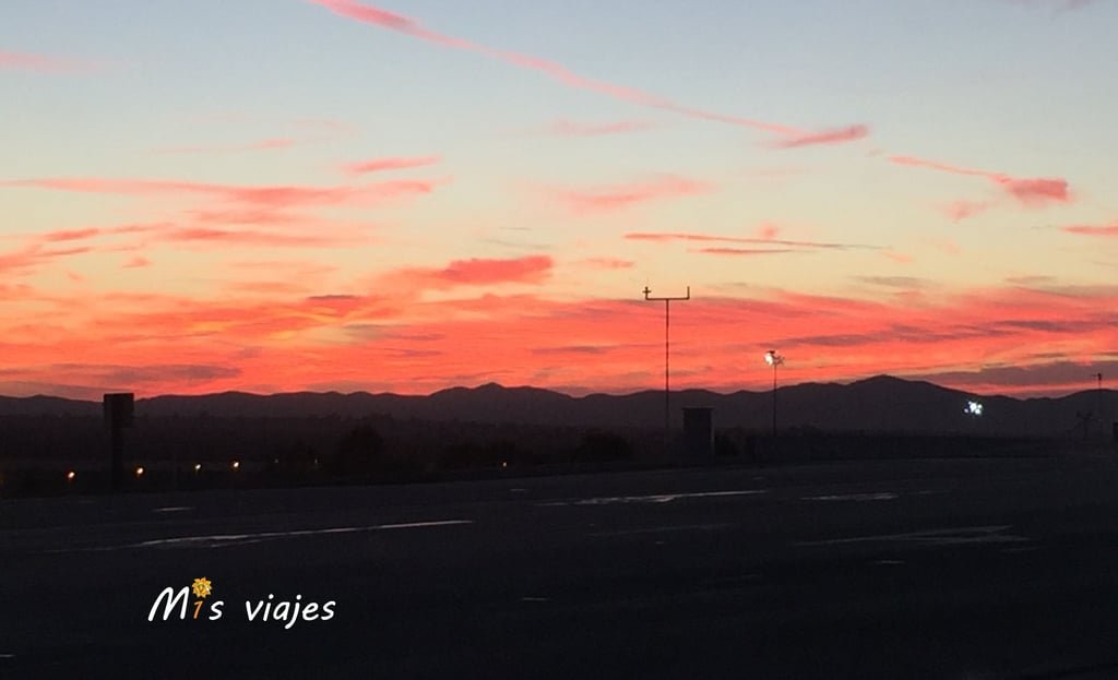 Los Ángeles: Una Ciudad de Película Atardecer sobre Barstow, California.