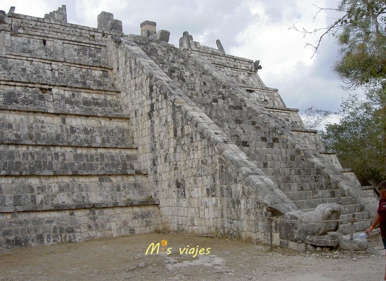 Panorámica de la Plataforma de Venús en Chichén Itzá