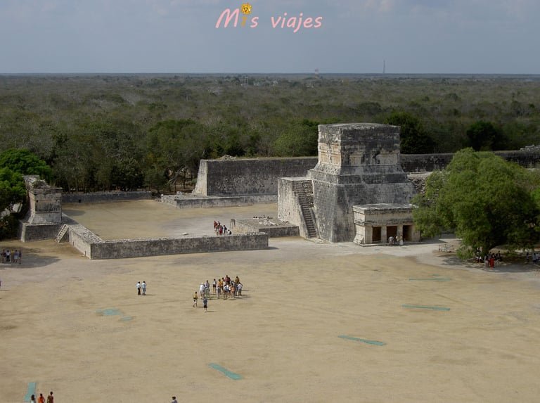 Bello paisaje el del Juego de Pelota en Chichén Itzá
