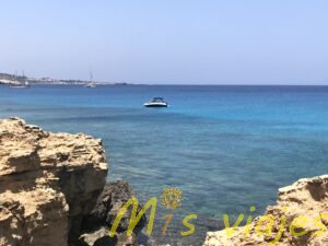 Ayia Napa: Destino Definitivo de Sol Intenso y Mar Turquesa img 8474